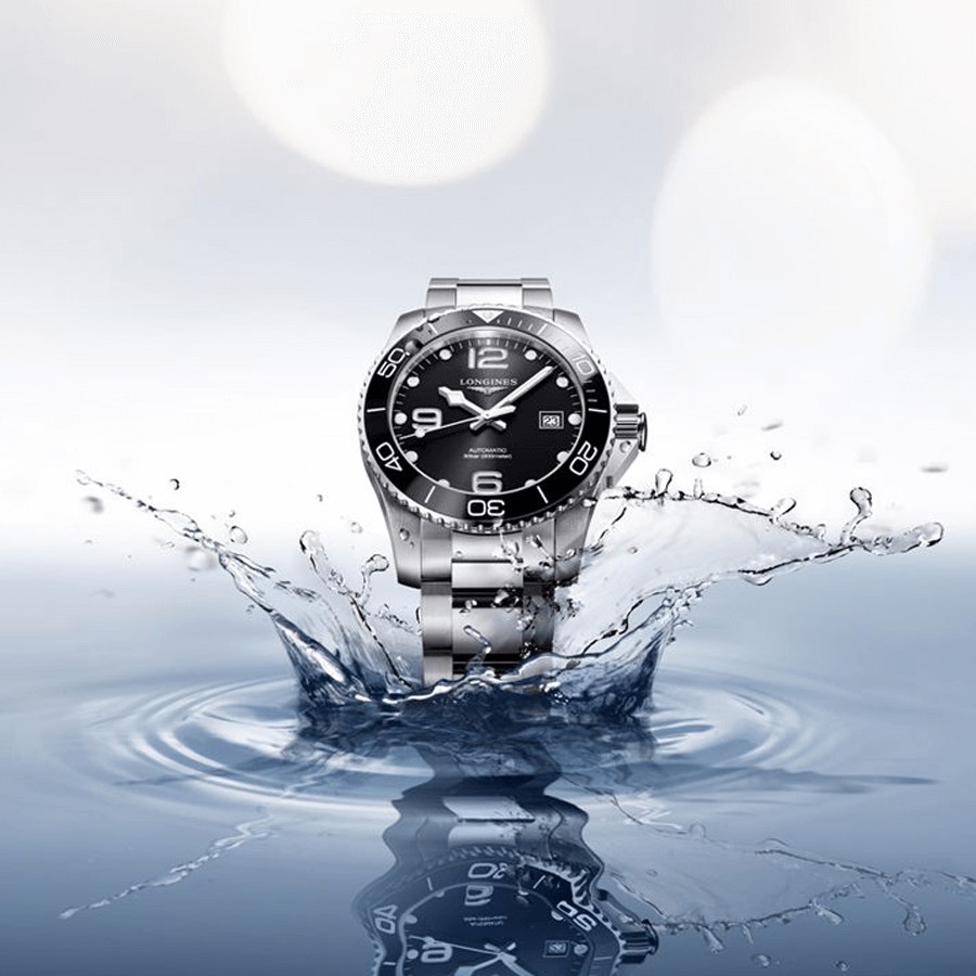 Montre Longines Hydroconquest automatique cadran noir bracelet acier 41 mm L3.781.4.56.6