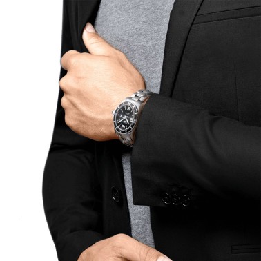 Longines Hydroconquest automatic watch black dial 44 mm steel bracelet L3.841.4.56.6