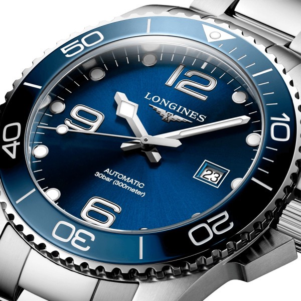 Longines Hydroconquest automatic stainless steel watch with blue dial 43 mm L3.782.4.96.6
