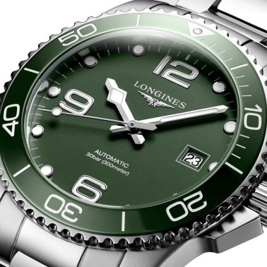 Montre Longines HydroConquest automatique cadran vert bracelet acier 41 mm L3.781.4.06.6