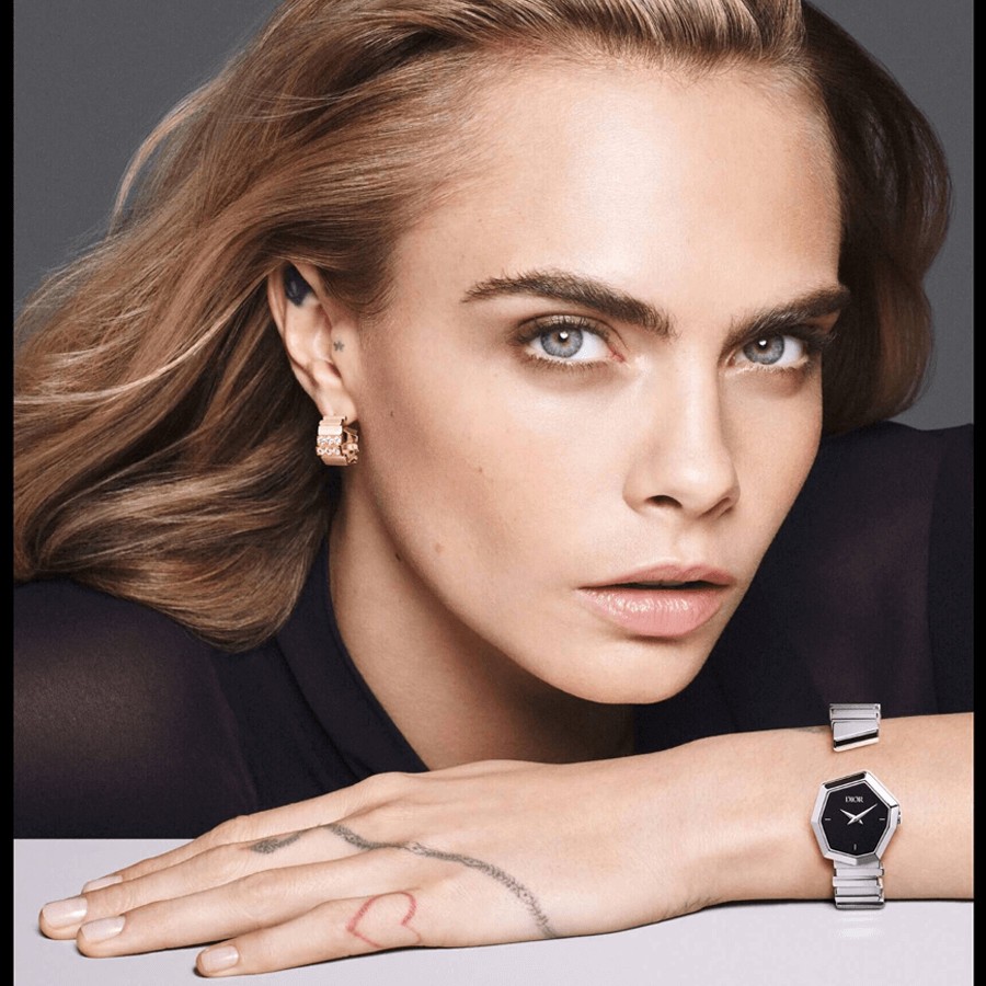 Dior Gem watch black dial 27 mm steel bracelet and black mother-of-pearl 16,5 cm CD18111X1007