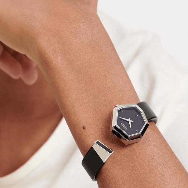 Dior Gem watch black dial 27 mm steel bracelet and black mother-of-pearl 16,5 cm CD18111X1007