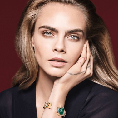 Dior Gem quartz watch green dial 27 mm bracelet yellow gold diamonds and ornamental stones 15,5 cm CD18115X1006