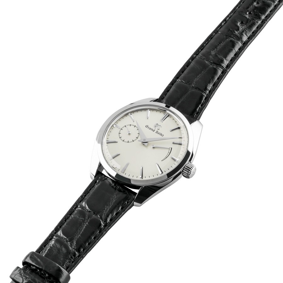 Montre Grand Seiko Elegance mécanique cadran argenté bracelet cuir noir 39 mm SBGK007G