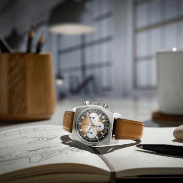 Montre Zenith Chronomaster Revival El Primero A385 cadran dégradé bracelet cuir 37 mm 03.A384.400/385.C855