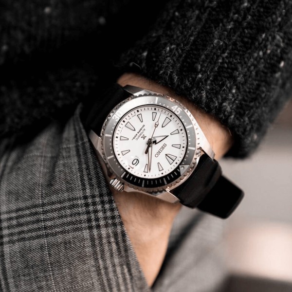 Seiko Prospex automatic titanium watch with silicone strap  mm