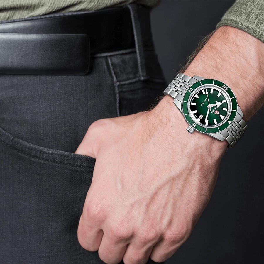 Montre Rado Captain Cook automatique cadran vert bracelet acier 42 mm R32505313 