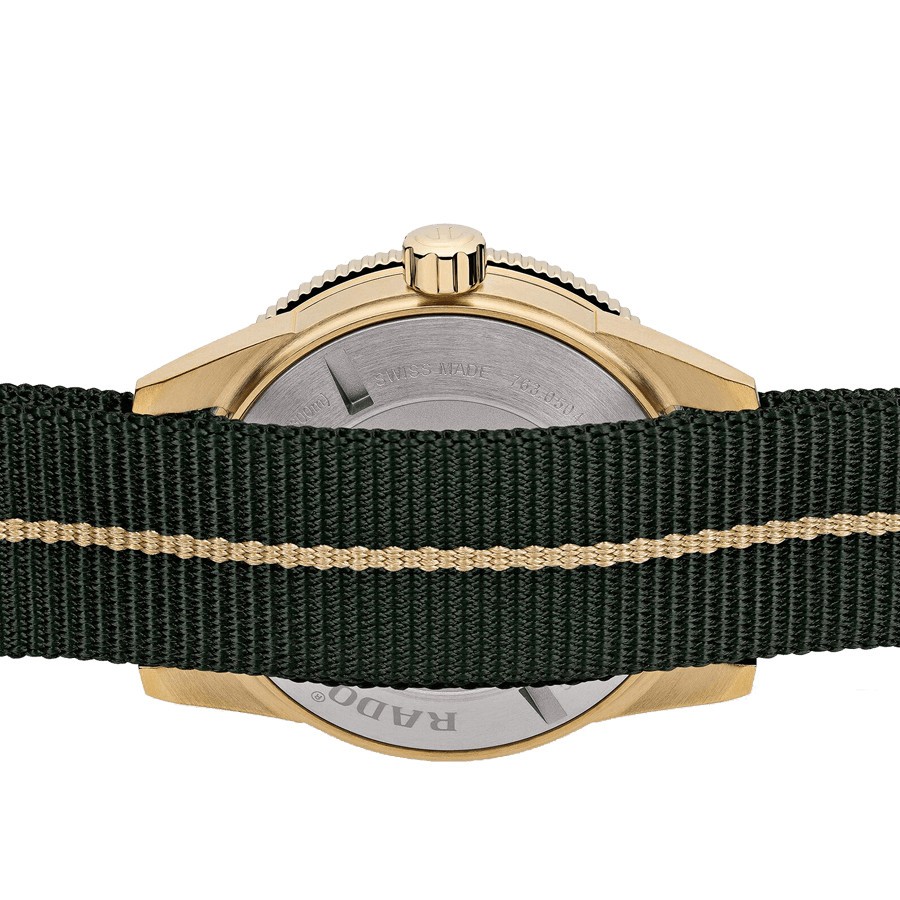 Montre Rado Captain Cook automatique bronze cadran vert bracelet tissu vert 42 mm R32504317