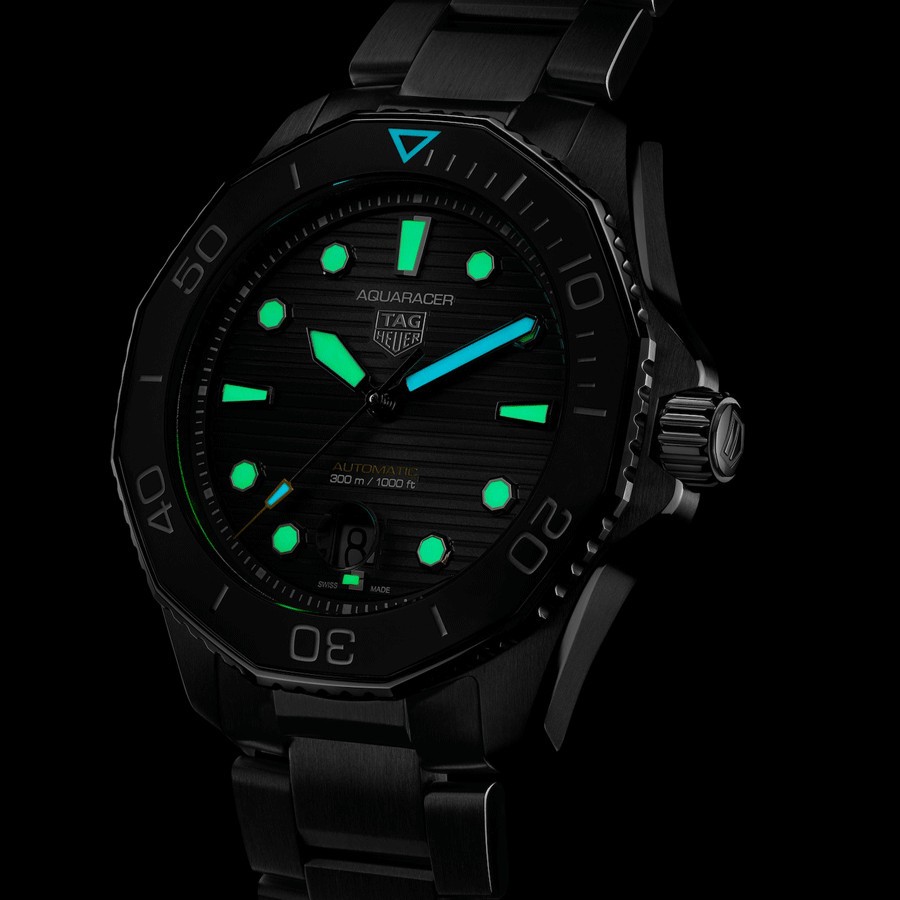 TAG Heuer Aquaracer Professional 300 Caliber 5 black dial steel bracelet 43 mm WBP201A.BA0632