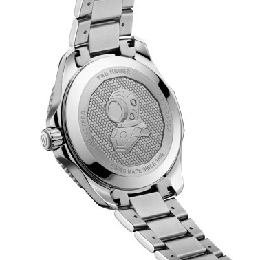 TAG Heuer Aquaracer Professional 300 Caliber 5 black dial steel bracelet 43 mm WBP201A.BA0632