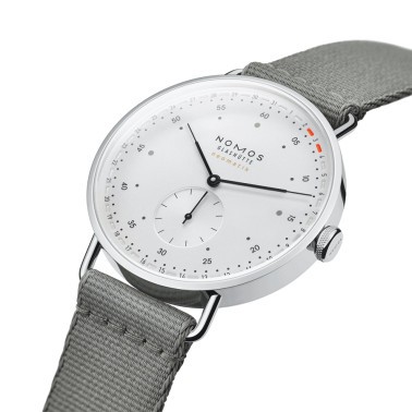 Nomos Metro neomatik 41 Update automatic watch white dial grey textile strap 40,5 mm 1165