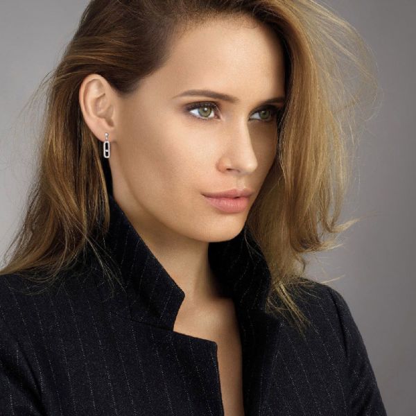 Boucles d’oreilles Messika Move Uno pendantes en or blanc et diamants