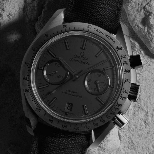 Montre Omega Speedmaster Dark Side of The Moon Black Black automatique Co-Axial bracelet textile noir 44,25 mm 311.92.44.51.01.0