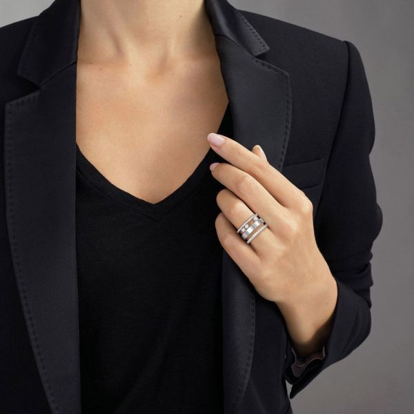 Bague Messika Move Romane grand modèle en or blanc et diamants