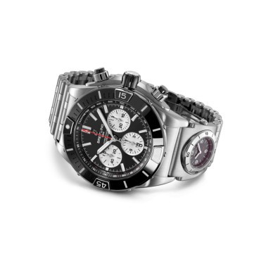 Montre Breitling Super Chronomat B01 UTC automatique cadran noir bracelet acier 44 mm AB0136251B1A2