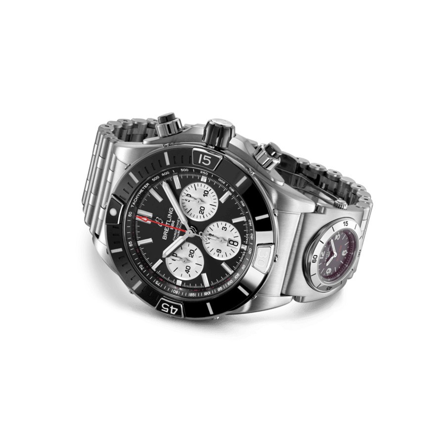 Montre Breitling Super Chronomat B01 UTC automatique cadran noir bracelet acier 44 mm AB0136251B1A2