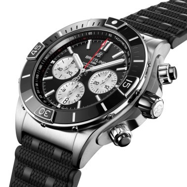 Montre Breitling Super Chronomat B01 automatique cadran noir bracelet caoutchouc noir 44 mm AB0136251B1S1