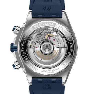 Montre Breitling Super Chronomat B01 automatique cadran bleu bracelet caoutchouc bleu  44 mm AB0136161C1S1