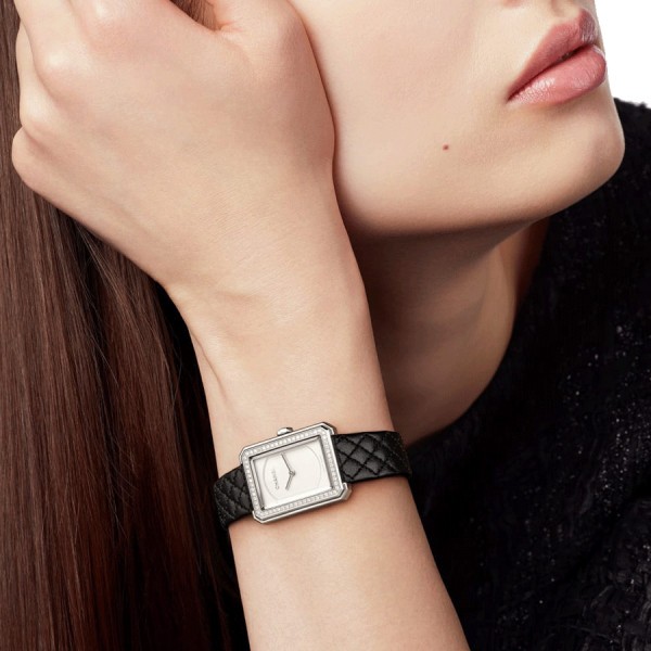 CHANEL BOY∙FRIEND watch Small model diamond-set bezel white dial black  leather strap 27.9 x 21.5 mm