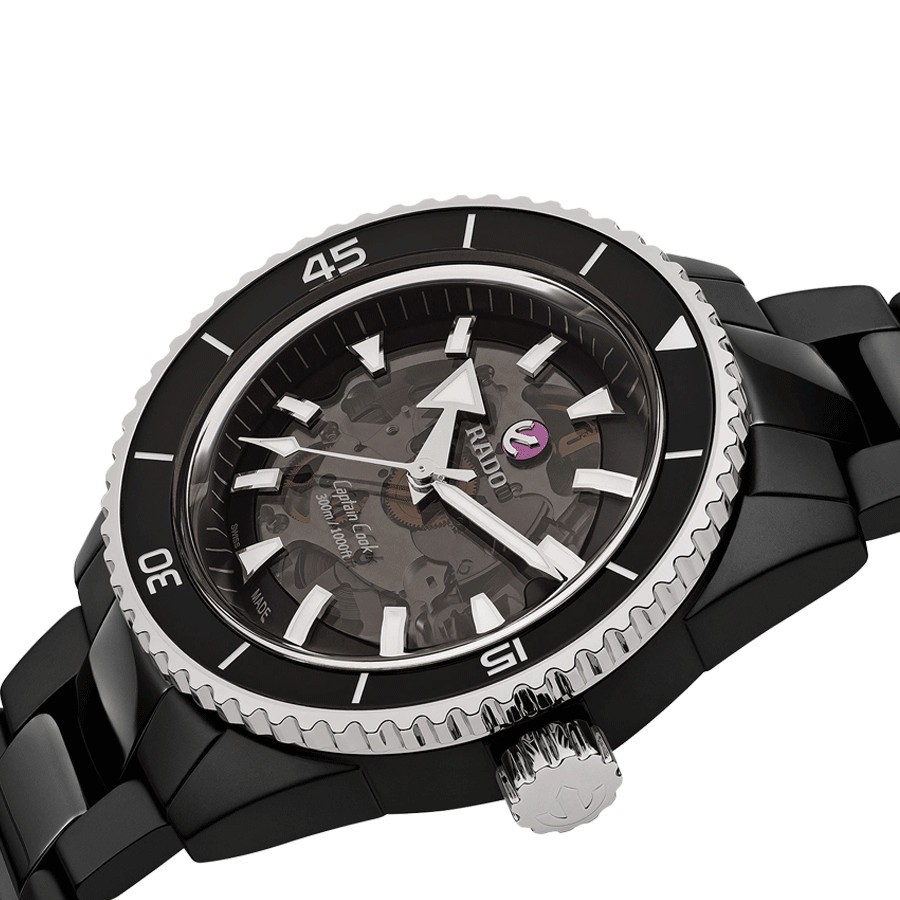 Montre Rado Captain Cook High Tech Ceramic automatique cadran noir bracelet céramique noire 43 mm R32127152