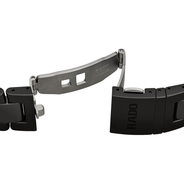 Montre Rado Captain Cook High Tech Ceramic automatique cadran noir bracelet céramique noire 43 mm R32127152