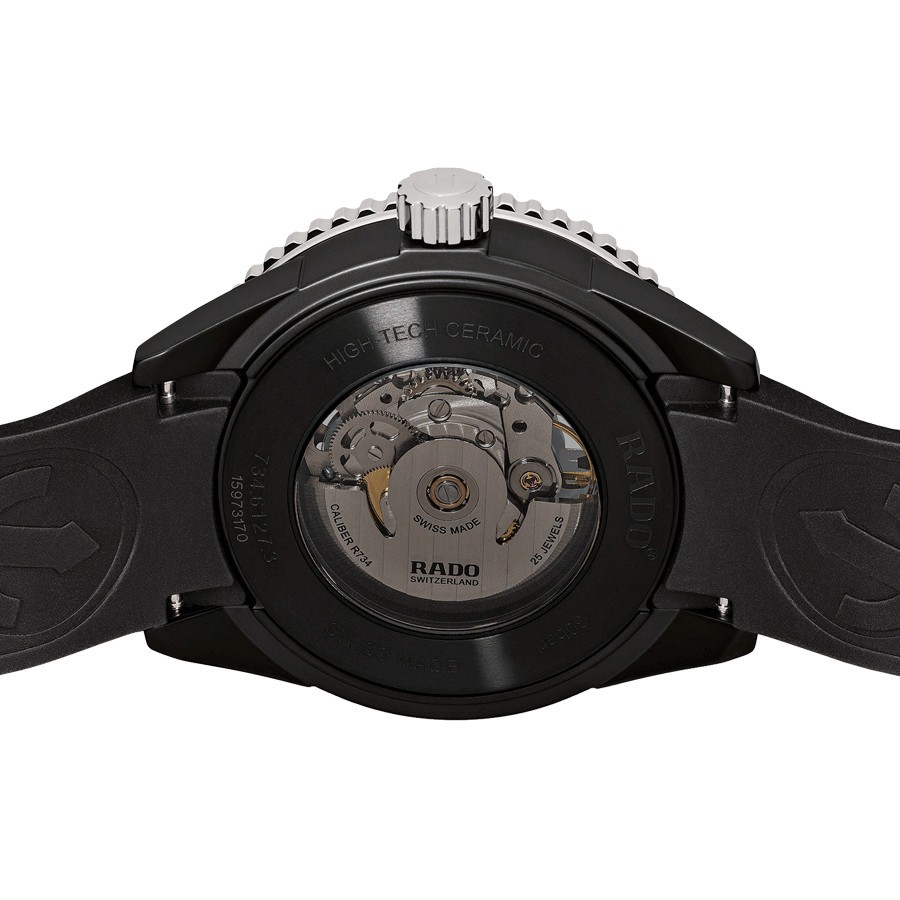 Montre Rado Captain Cook High Tech Ceramic automatique cadran noir bracelet caoutchouc noir 43 mm R32127156