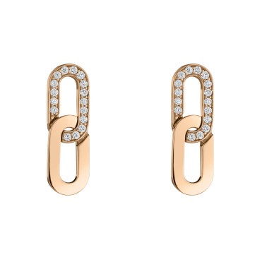 So Shocking Enchaine-Moi earrings in pink gold and diamond-paved buckle