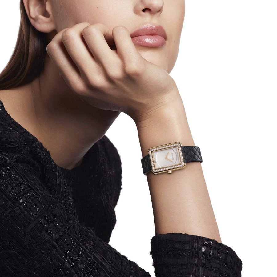 Chanel BOY-FRIEND Petit Modèle watch Beige gold quartz bezel set with opaline dial Black calf leather strap H6590