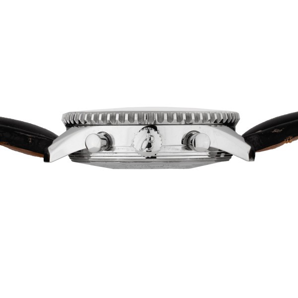 Montre Breitling Navitimer 1884 auto chrono cadran noir bracelet cuir noir