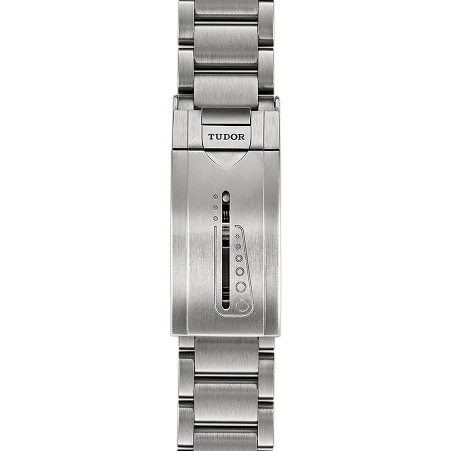 Tudor Pelagos automatic watch crown 9 hours black dial titanium bracelet 42 mm M25610TNL-0001