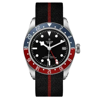 Montre Tudor Black Bay GMT automatique lunette Pepsi cadran noir bracelet tissu noir et rouge 41 mm M79830RB-0003