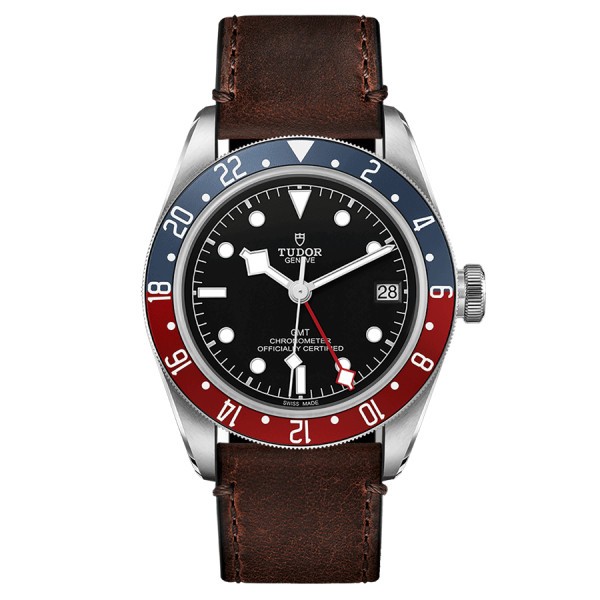 Montre Tudor Black Bay GMT automatique lunette Pepsi cadran noir bracelet cuir brun 41 mm M79830RB-0002