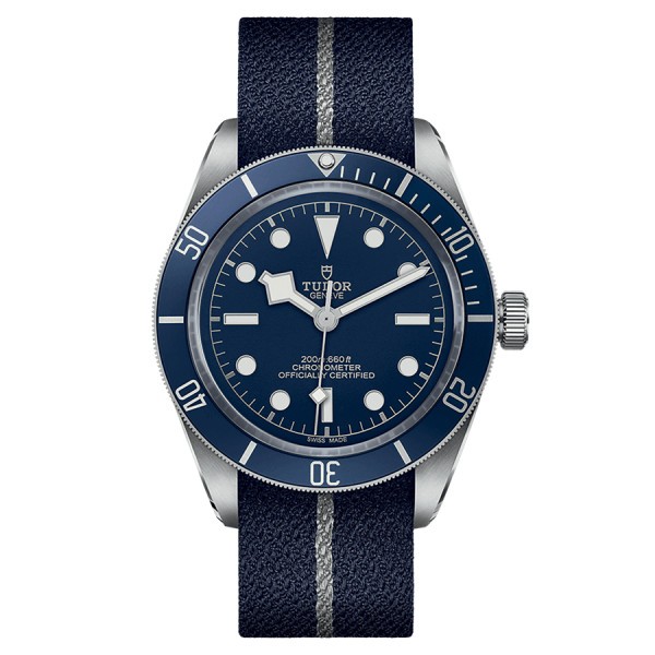 Montre Tudor Black Bay Fifty-Eight automatique cadran bleu bracelet tissu bleu et gris 39 mm M79030B-0003