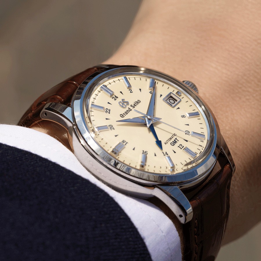 Grand Seiko Elegance Automatic GMT SBGM221 - Lepage