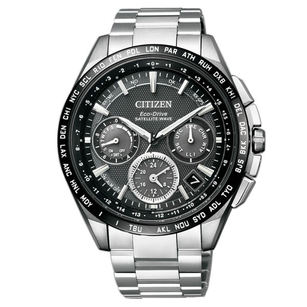 Montre Citizen Promaster Sky Eco-Drive cadran noir bracelet titane 43,5 mm CC9015-54E