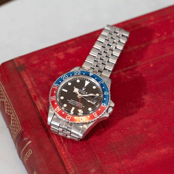 Montre Rolex GMT-Master 1969 Ref. 1675 Full Set 39 mm