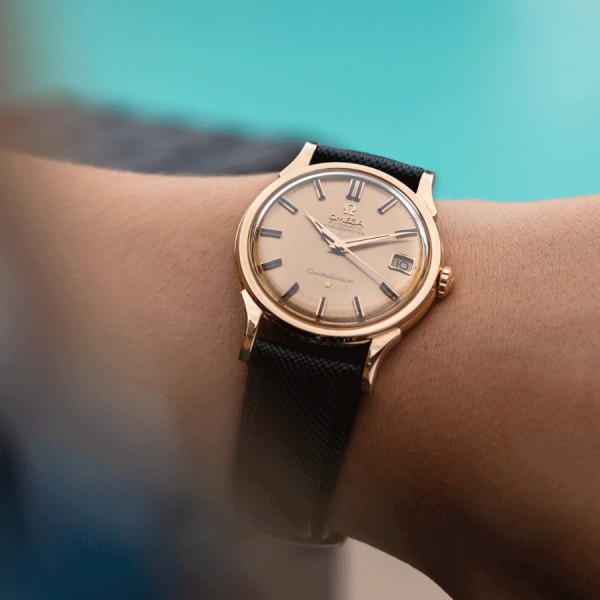 Montre Omega Constellation mécanique 1961 Ref. 14393