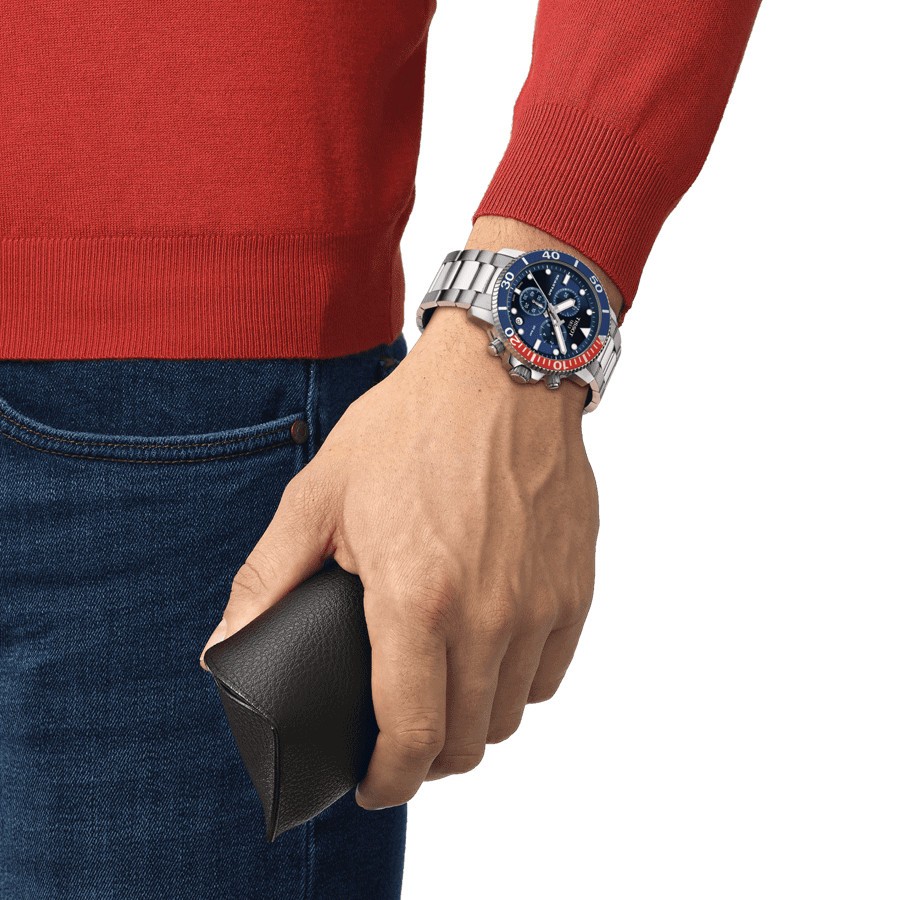 Montre Tissot Seastar 1000 quartz Chronograph cadran bleu bracelet acier 45,5 mm