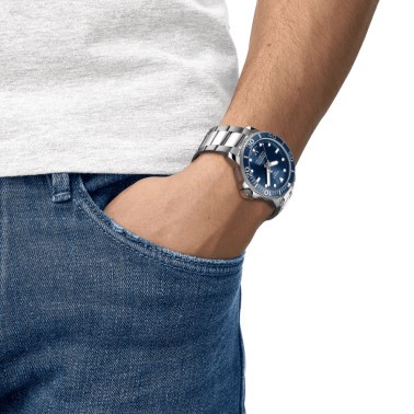 Montre Tissot Seastar 1000 Powermatic 80 cadran bleu bracelet acier 43 mm T120.407.11.041.03