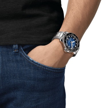 Montre Tissot Seastar 2000 Professional Powermatic 80 cadran bleu bracelet acier 46 mm