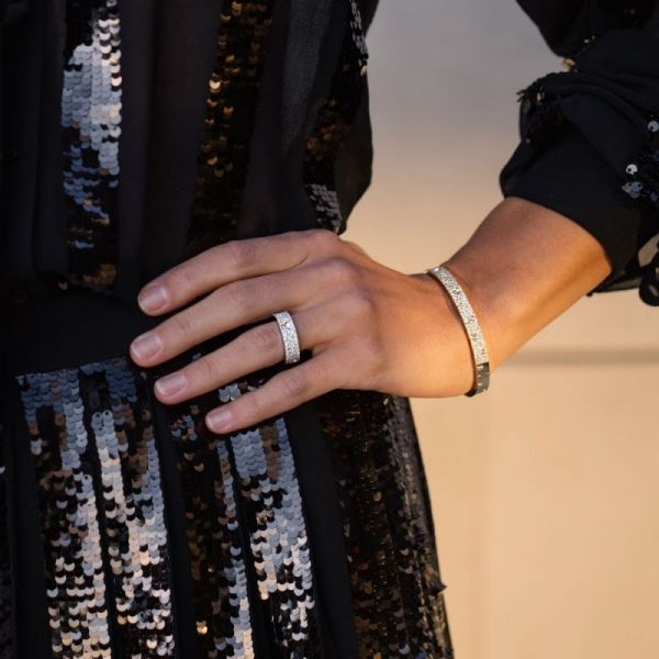 Bague Roberto Coin Pois Moi Luna en or blanc et diamants ADR888RI1630G