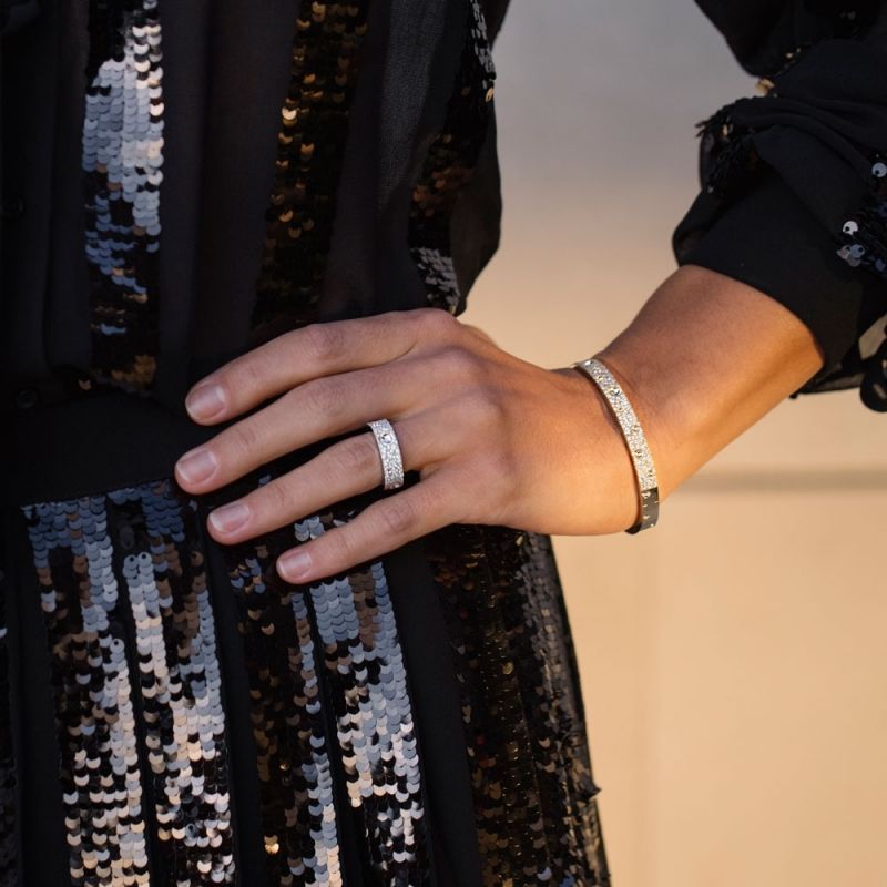 Bague Roberto Coin Pois Moi Luna en or blanc et diamants ADR888RI1630G