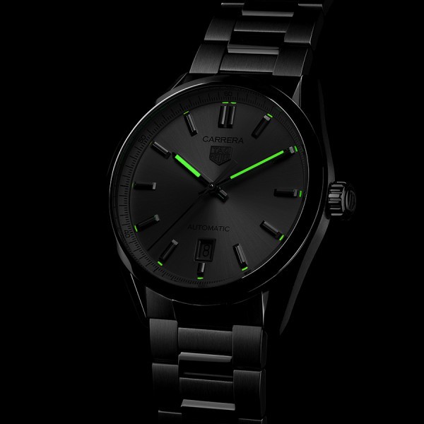 Montre Tag Heuer Carrera Calibre 5 automatique cadran argent bracelet acier 39 mm WBN2111.BA0639