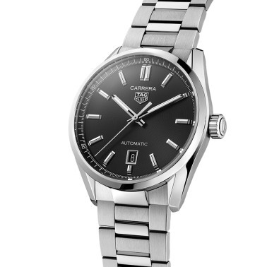 Montre Tag Heuer Carrera Calibre 5 automatique cadran noir bracelet acier 39 mm WBN2110.BA0639