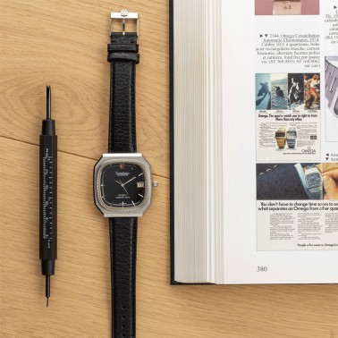 Omega Constellation Chronometer Megasonic 720 Hz Ref 198.0038 37mm 1973 