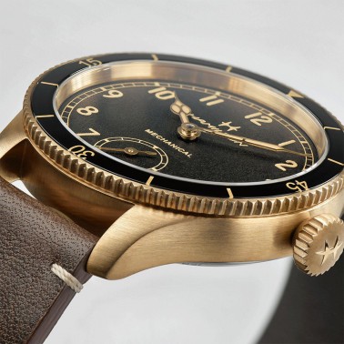 Montre Hamilton Pilot Pioneer Petite Seconde Mechanical bronze mécanique cadran noir bracelet cuir marron 43 mm