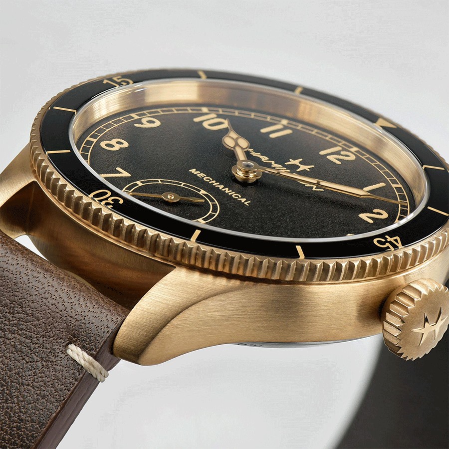 Montre Hamilton Pilot Pioneer Petite Seconde Mechanical bronze mécanique cadran noir bracelet cuir marron 43 mm