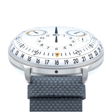 Montre Ressence Type 3 W titane automatique cadran blanc bracelet cuir gris 44 mm