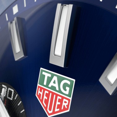 TAG Heuer Formula 1 x Red Bull Racing quartz watch blue dial steel bracelet 43 mm