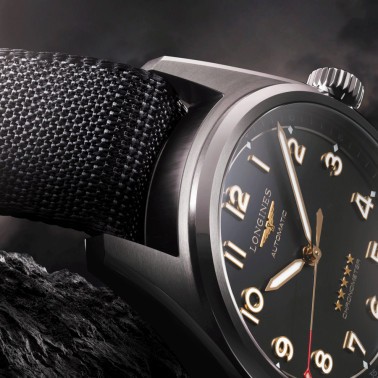 Montre Longines Spirit automatique cadran anthracite bracelet synthétique anthracite 40 mm L3.810.1.53.2